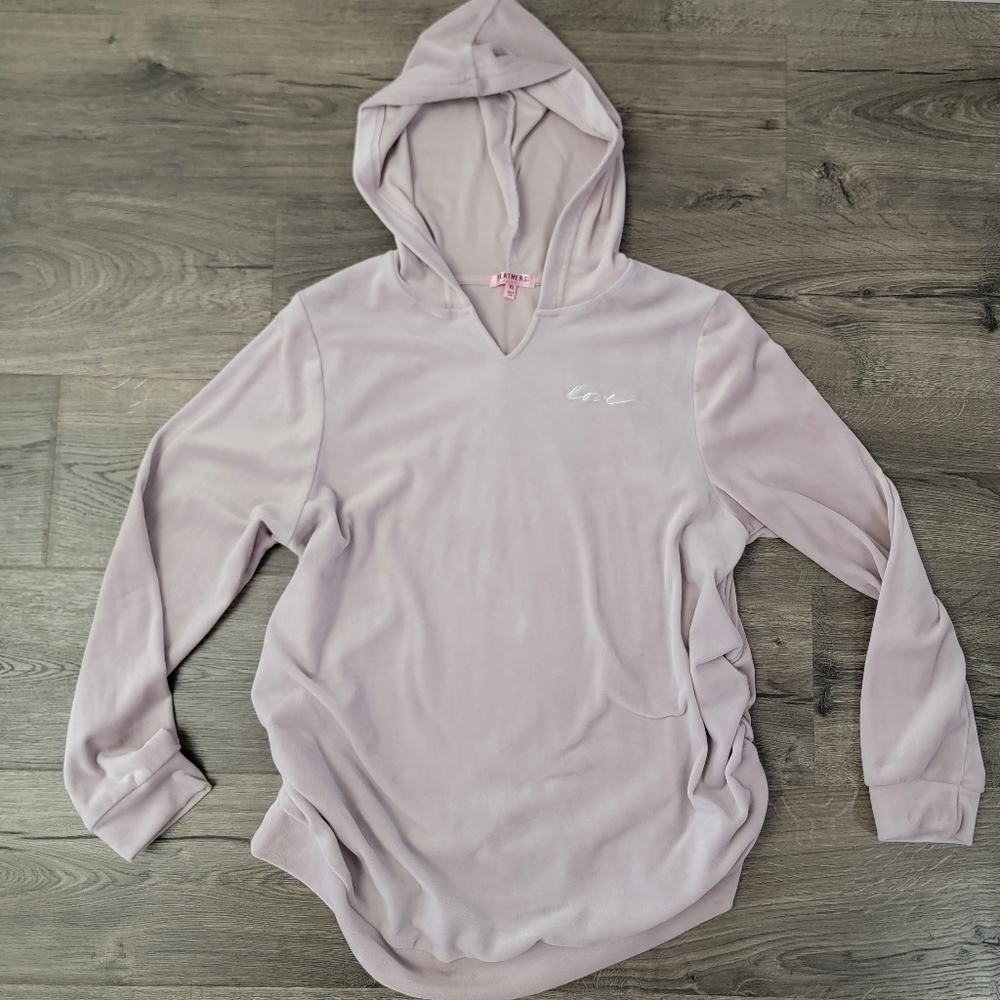 Women's maternity velour top size XL